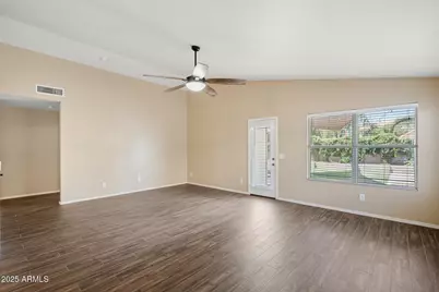 7936 W Taro Lane, Glendale, AZ 85308 - Photo 10