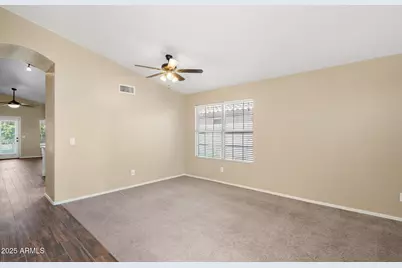 7936 W Taro Lane, Glendale, AZ 85308 - Photo 2