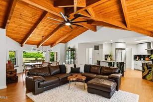 145 Oak Creek Dr, Sedona, AZ 86351 - Photo 2