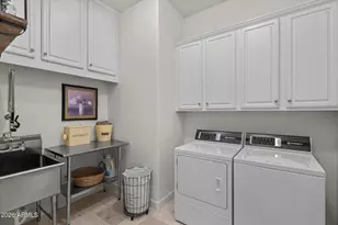 6752 W Lucia Dr, Peoria, AZ 85383 - Photo 44