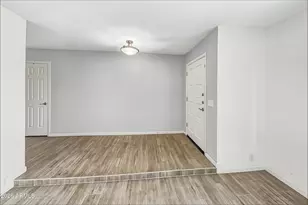 8803 W Diana Ave, Peoria, AZ 85345 - Photo 2