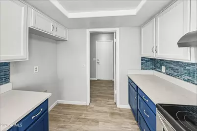 8803 W Diana Avenue, Peoria, AZ 85345 - Photo 4