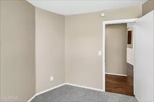 6910 W Via Del Sol Dr, Glendale, AZ 85310 - Photo 10