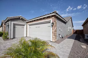 20276 N Wagner Wash Dr, Buckeye, AZ 85396 - Photo 4