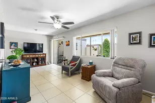 10016 W Hawthorn Dr, Sun City, AZ 85351 - Photo 8