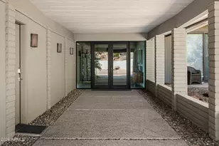 4744 N 56th St, Phoenix, AZ 85018 - Photo 4