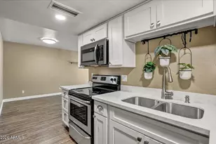 8888 N 47th Ave, Glendale, AZ 85302 - Photo 8
