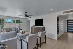 3001 E Cholla St, Phoenix, AZ 85028 - Photo 8