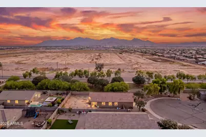 2625 S 120th Drive, Avondale, AZ 85323 - Photo 2