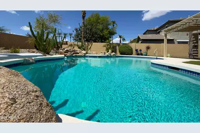 14409 W Mandalay Lane, Surprise, AZ 85379 - Photo 4