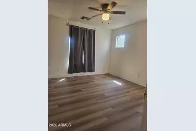 1442 E Mobile Lane Lane E, Phoenix, AZ 85040 - Photo 6