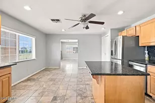 621 S 4th St, Avondale, AZ 85323 - Photo 12