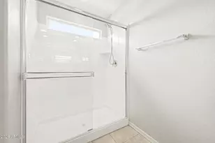 2436 E Saint Catherine Ave, Phoenix, AZ 85042 - Photo 22