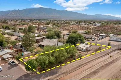 1187 S 1st Avenue, Thatcher, AZ 85552 - Photo 1