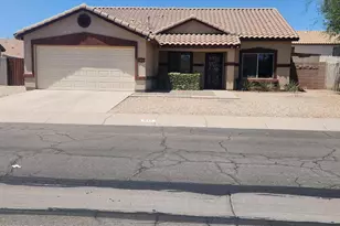 642 E Racine Pl, Casa Grande, AZ 85122 - Photo 1