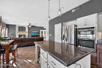 6261 W Louise Drive, Glendale, AZ 85310 - Photo 22