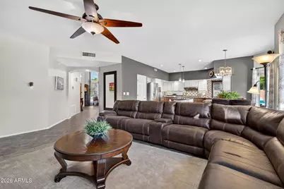 6261 W Louise Drive, Glendale, AZ 85310 - Photo 16
