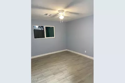 2922 N 39th Avenue W, Phoenix, AZ 85019 - Photo 10
