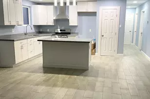 2922 N 39th Ave W, Phoenix, AZ 85019 - Photo 2