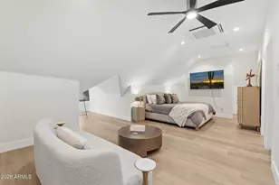 910 E Kaler Dr, Phoenix, AZ 85020 - Photo 30