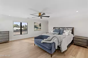 910 E Kaler Dr, Phoenix, AZ 85020 - Photo 42