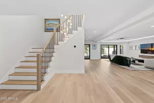 910 E Kaler Dr, Phoenix, AZ 85020 - Photo 6