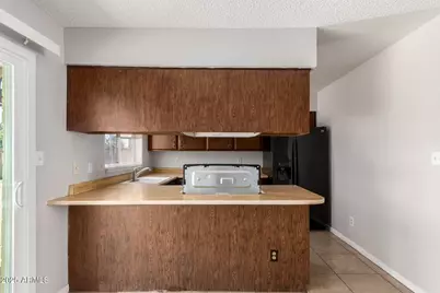 17629 N 8th Avenue, Phoenix, AZ 85023 - Photo 8