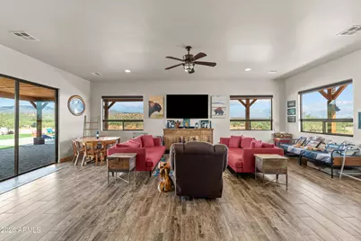 29245 S Buckaroo Road, Congress, AZ 85332 - Photo 6