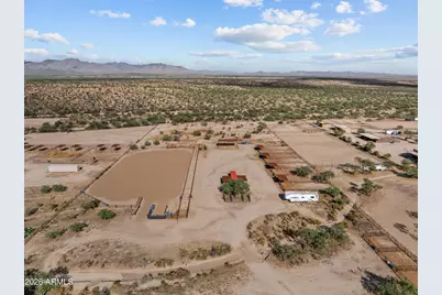 29245 S Buckaroo Road, Congress, AZ 85332 - Photo 2