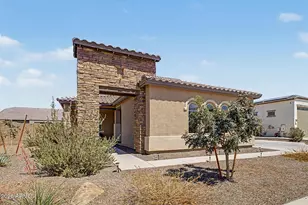 17244 W Loma Ln, Waddell, AZ 85355 - Photo 4