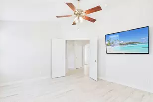 22621 N 34th Ln, Phoenix, AZ 85027 - Photo 8