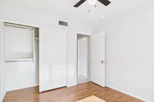 22621 N 34th Ln, Phoenix, AZ 85027 - Photo 18