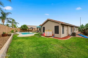 10414 W Daley Ln, Peoria, AZ 85383 - Photo 30