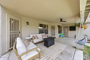 10414 W Daley Ln, Peoria, AZ 85383 - Photo 14