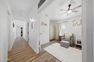 10414 W Daley Ln, Peoria, AZ 85383 - Photo 24