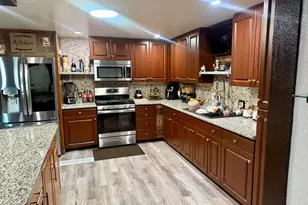 4950 W Bethany Home Rd, Glendale, AZ 85301 - Photo 2