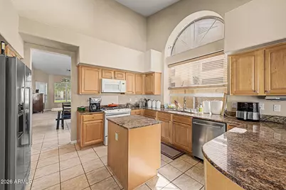 5426 E Anderson Drive, Scottsdale, AZ 85254 - Photo 2