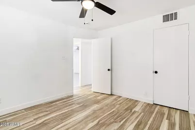 11135 W Florida Avenue, Youngtown, AZ 85363 - Photo 24