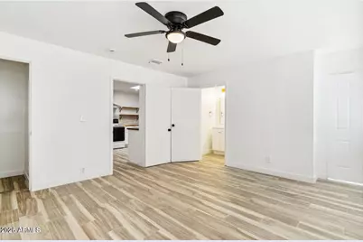 11135 W Florida Avenue, Youngtown, AZ 85363 - Photo 14