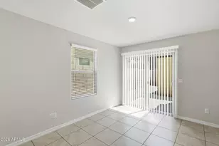 3933 S 82nd Dr, Phoenix, AZ 85043 - Photo 6