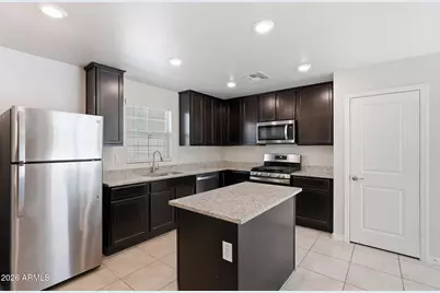 3933 S 82nd Drive, Phoenix, AZ 85043 - Photo 10