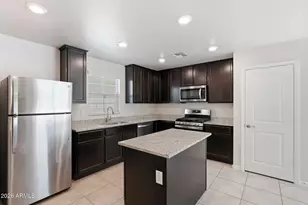 3933 S 82nd Dr, Phoenix, AZ 85043 - Photo 10