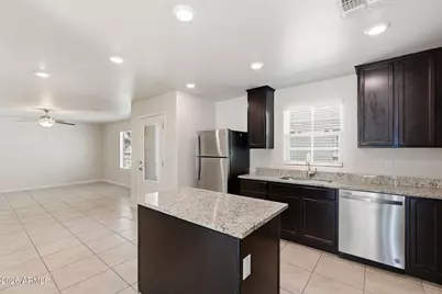 3933 S 82nd Drive, Phoenix, AZ 85043 - Photo 12