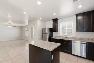 3933 S 82nd Dr, Phoenix, AZ 85043 - Photo 12