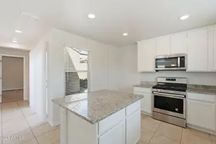3935 S 82nd Dr, Phoenix, AZ 85043 - Photo 10