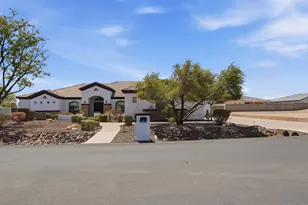 18135 W Missouri Ave, Litchfield Park, AZ 85340 - Photo 6