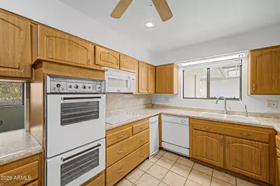 9933 W Concord Avenue, Sun City, AZ 85351 - Photo 12