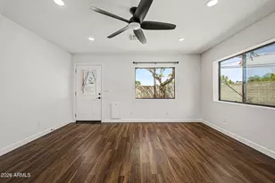 4302 N 18th Pl, Phoenix, AZ 85016 - Photo 16