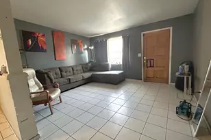 2312 E Nancy Ln, Phoenix, AZ 85042 - Photo 2
