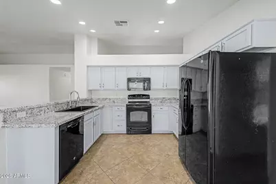 7146 W Voltaire Avenue, Peoria, AZ 85381 - Photo 20